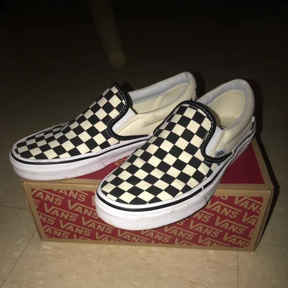 Size 9 Checkered Vans